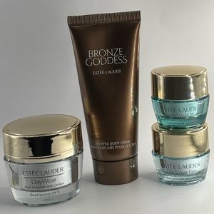 estee lauder makeup bag with 6 items